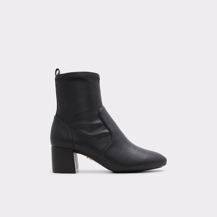Block heeled ankle boots in black - TIRGUS