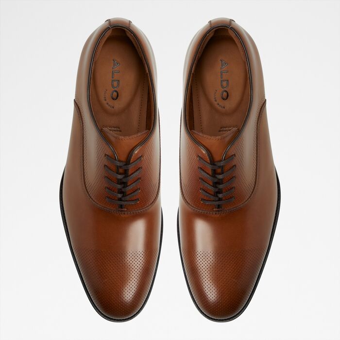 Dress shoes in cognac leather - TOLEDO