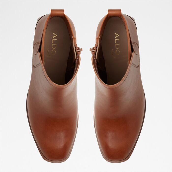 Block heeled ankle boots in cognac leather - UNELIVETH