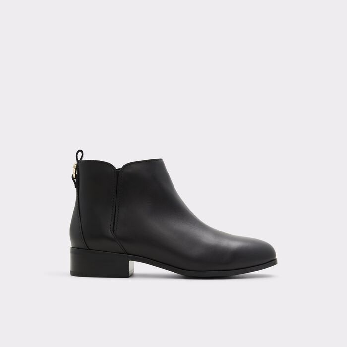Flat ankle boots in black leather - VERITY