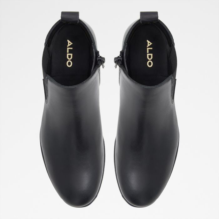 Flat ankle boots in black leather - WICOENIA