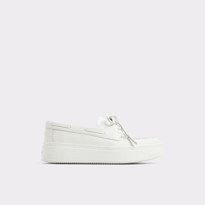 Flat boat shoes in white leather - WILDBREEZE