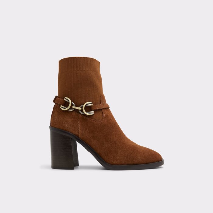 Block heeled ankle boots in cognac leather - WYLACLYA