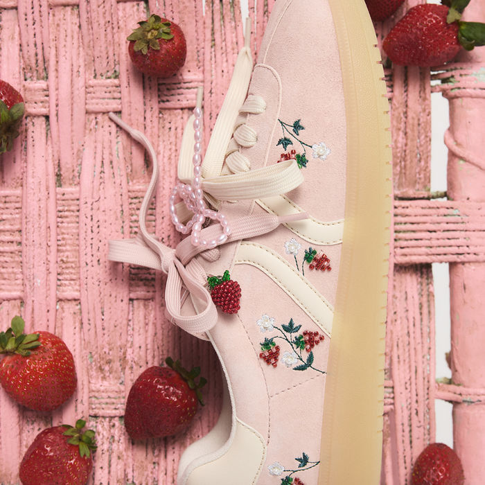 Flat trainers in pink leather - CHICSNEAKER