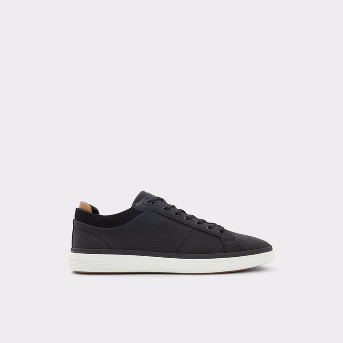 Trainers in black - FINESPEC