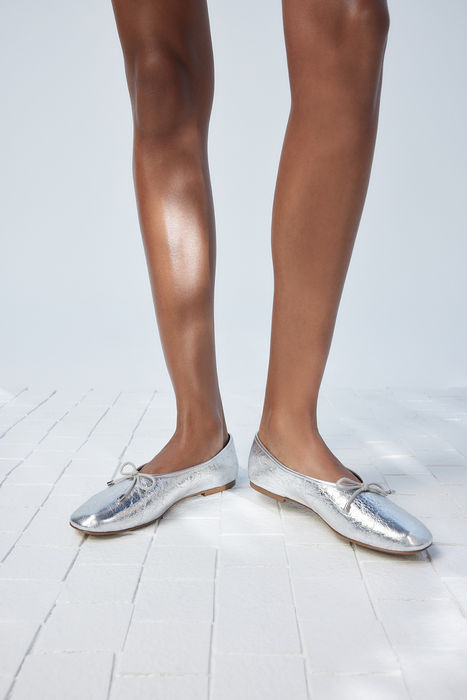 Flat ballerinas in silver leather - JOSELIE