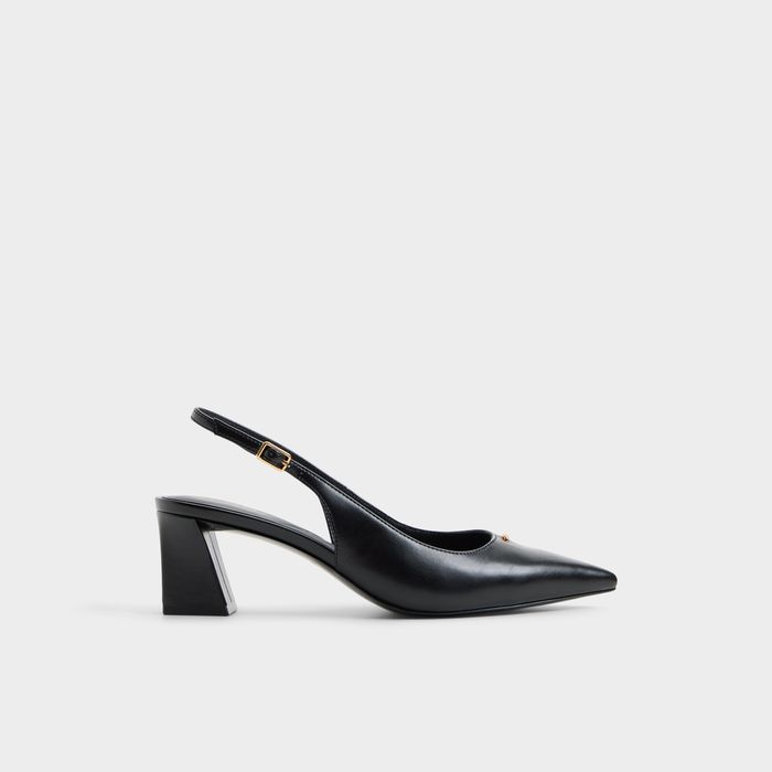 Sapatos em preto, salto em bloco - ALICIEAA