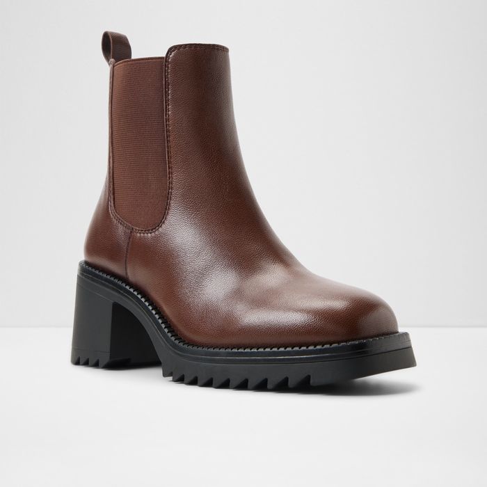 Botins em pele cognac, salto em bloco - ANNELIESE