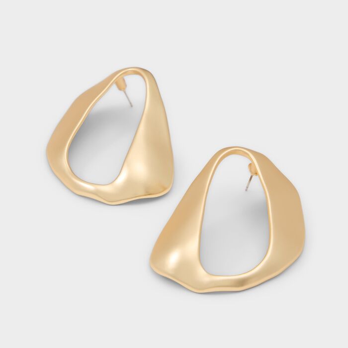 Brincos longos em dourado - AYELLA
