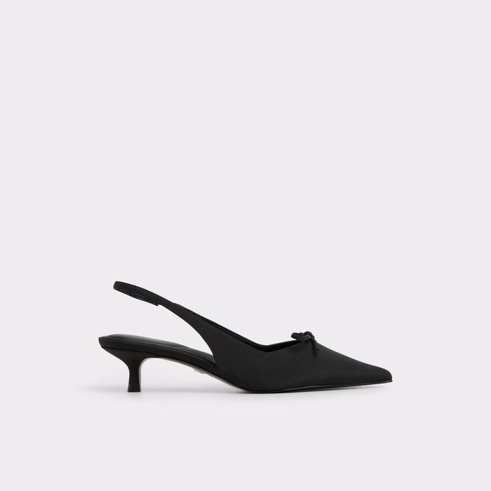 Sapatos em preto, salto fino - AZIZZA