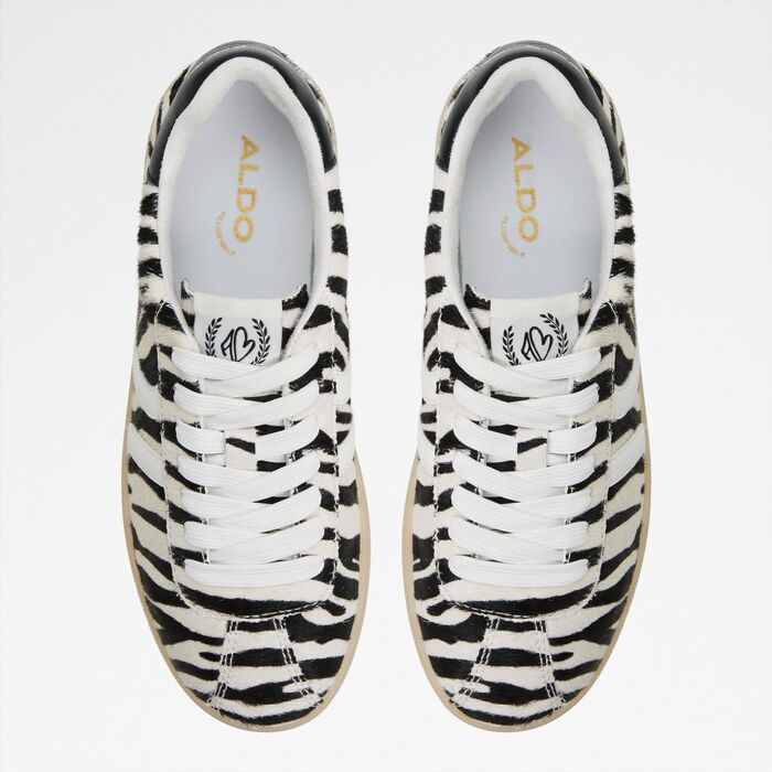 Sapatilhas rasas em pele preto - CHICSNEAKER