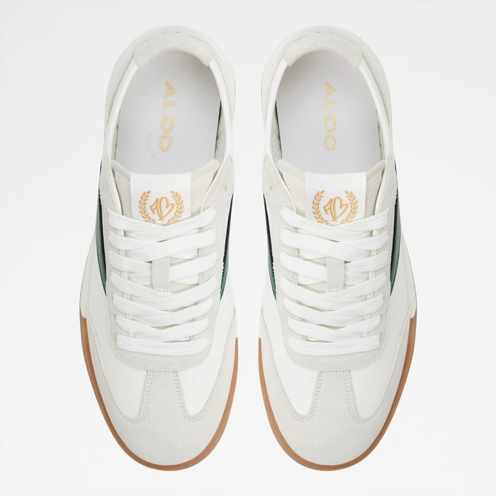 Zapatillas en blanco - CLUBMTL
