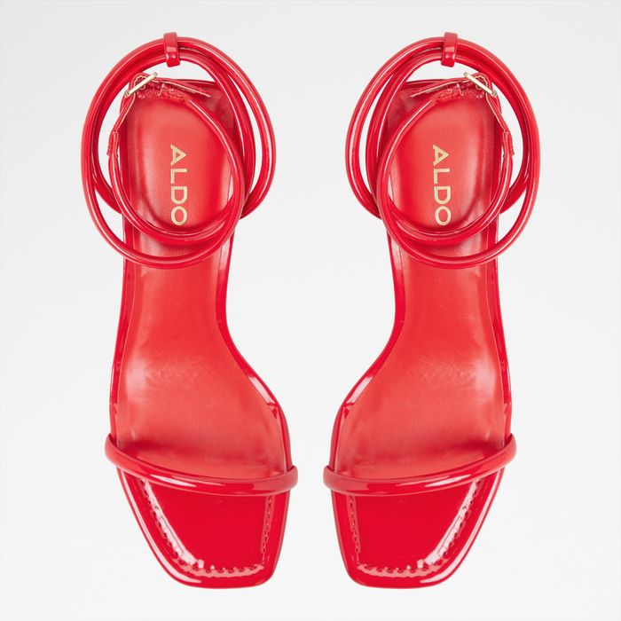 Sandalias en barniz rojo, tacón de aguja - DEMMI