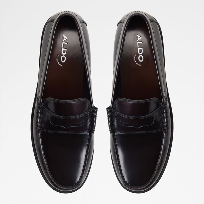 Mocassins em pele bordô - EMIL