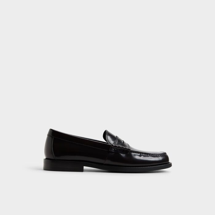 Mocassins em pele bordô - EMIL