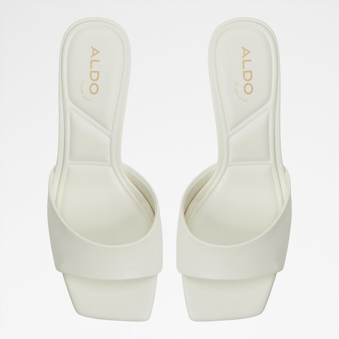 Mules en blanco, tacón embudo - ENCHANTING