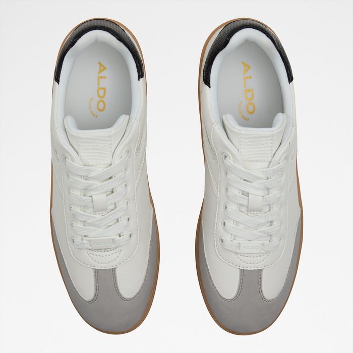 Zapatillas planas en blanco - ERILG