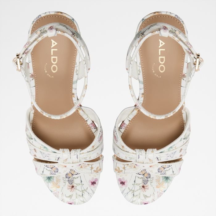 Sandalias de cuña en blanco - ESMERIE