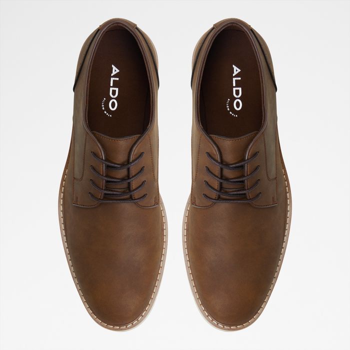 Sapatos casuais em castanho - FARO