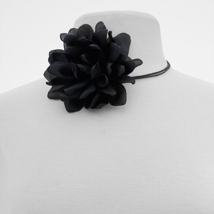 Colar em preto - FLORALGAL