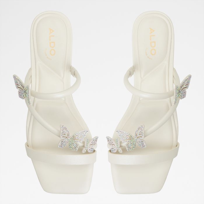 Sandalias planas en blanco - FLYHIGH