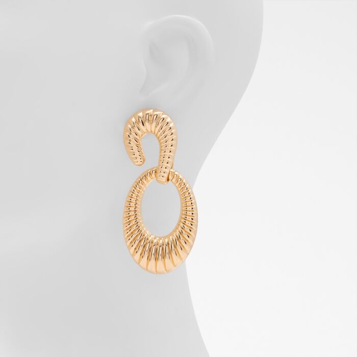 Brincos longos em dourado - GALILEA