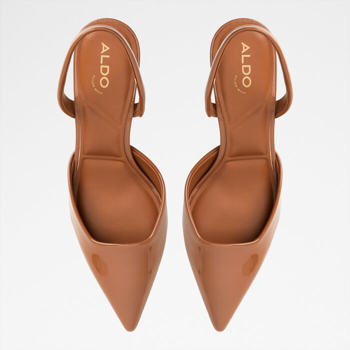Sapatos em verniz cognac, salto em funil - GAVEDESSI