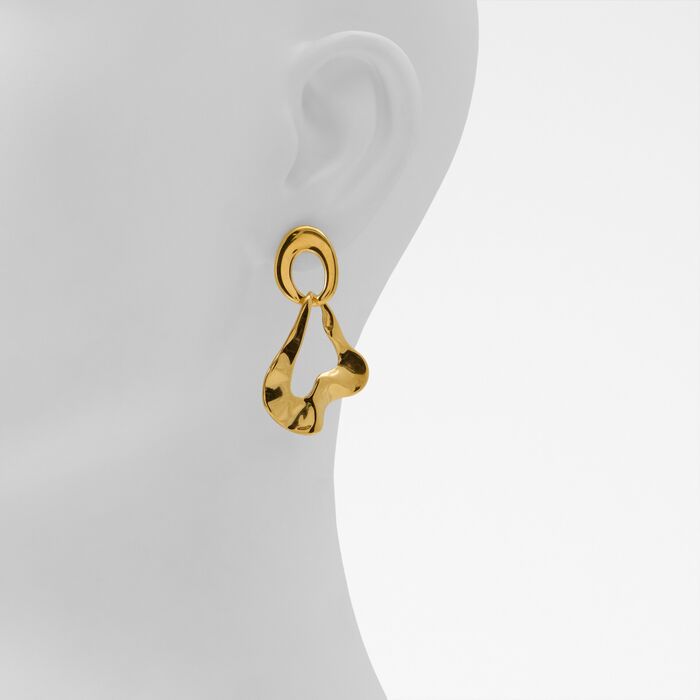 Pendientes largos en oro - GLOWUP