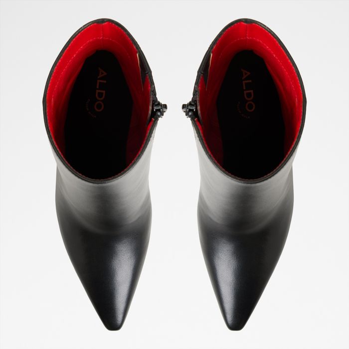 Botines en piel negro, tacón de aguja - GUAVABERRY