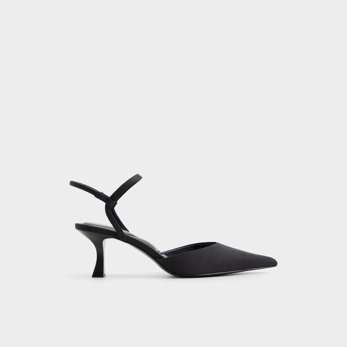 Sapatos em preto, salto fino - JASMYNEE