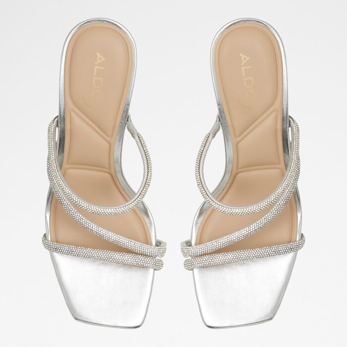 Mules em prateado, salto em funil - JEWELLA