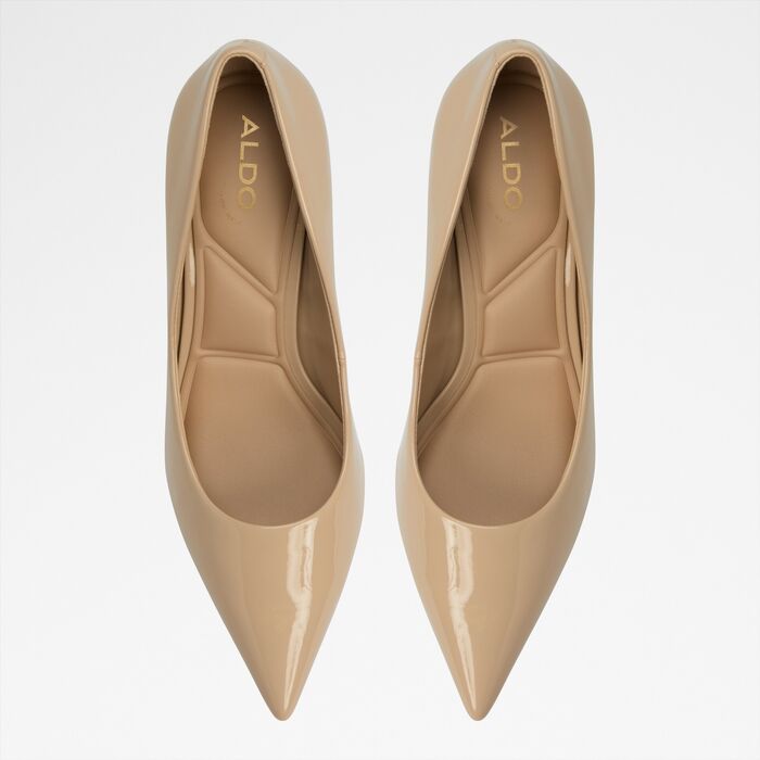Sapatos em verniz bege, salto fino - KAITIE