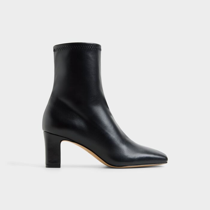 Botins em preto, salto em bloco - KAYIA