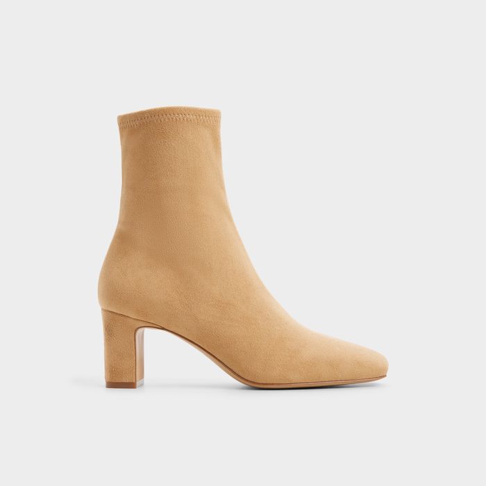 Botins em bege, salto em bloco - KAYIA