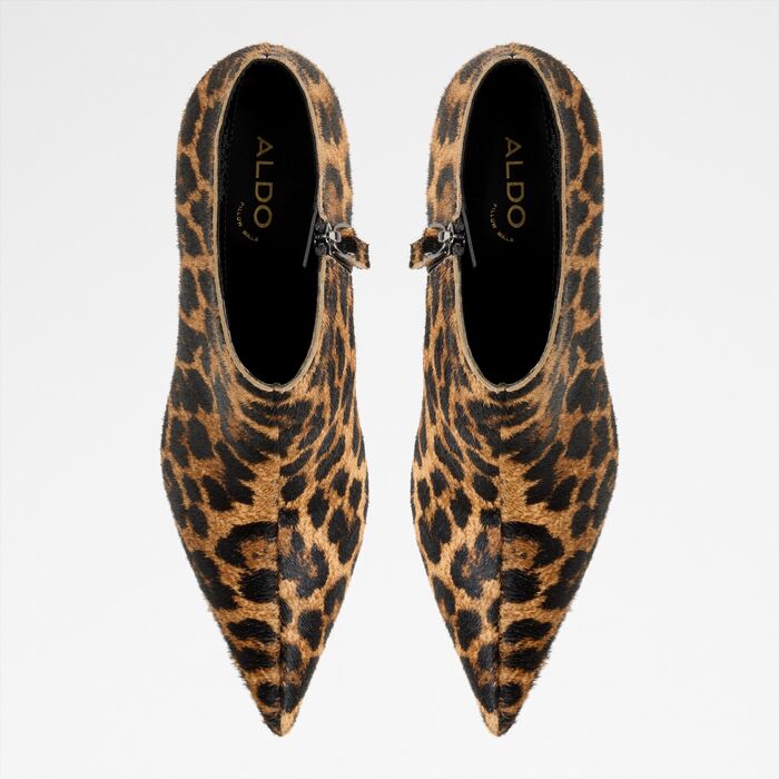 Botines en piel negro, tacón de aguja - KERALIN