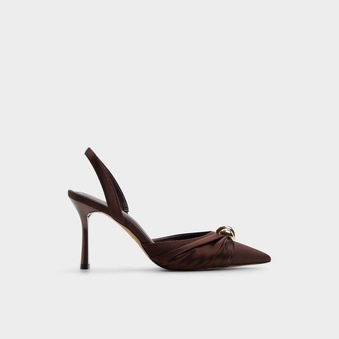 Sapatos em castanho, salto fino - LARSYNN