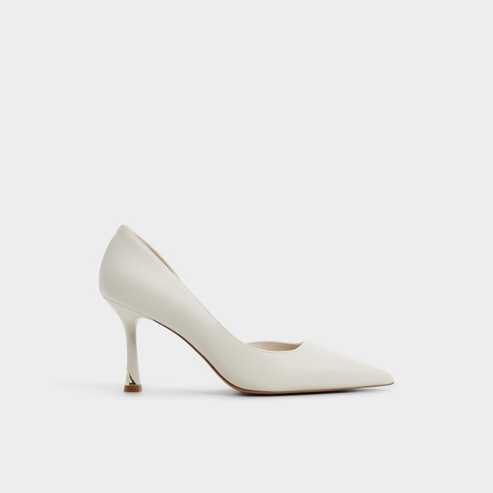Sapatos em branco cru, salto fino - LIVIANNA
