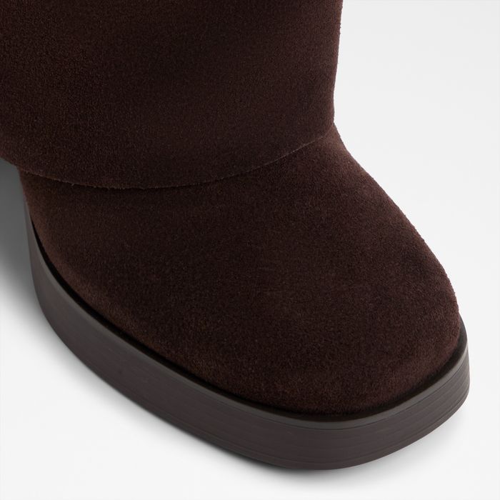 Botas de cano alto em pele castanho, salto em bloco - MAEVEH