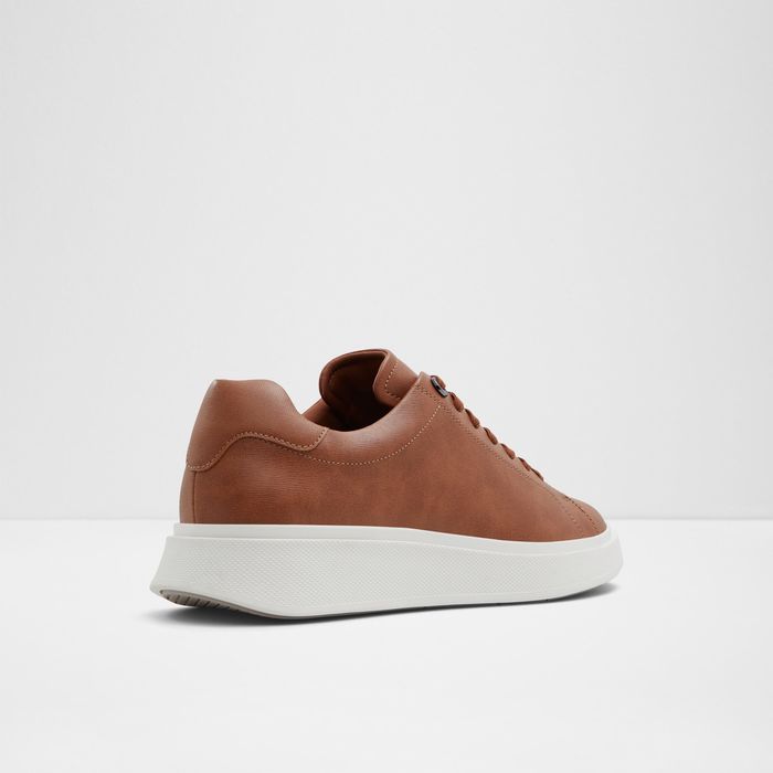 Sapatilhas em cognac - MAGNUS