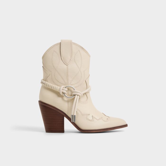 Botins em pele bege, salto em bloco - NUWESTERN