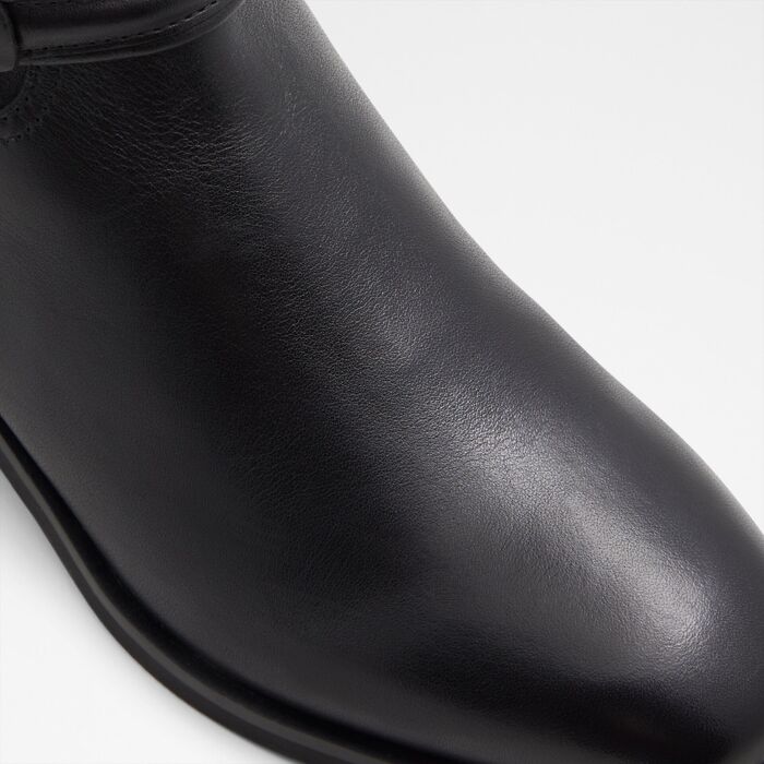 Botas rasas em pele preto - OCYNWAN