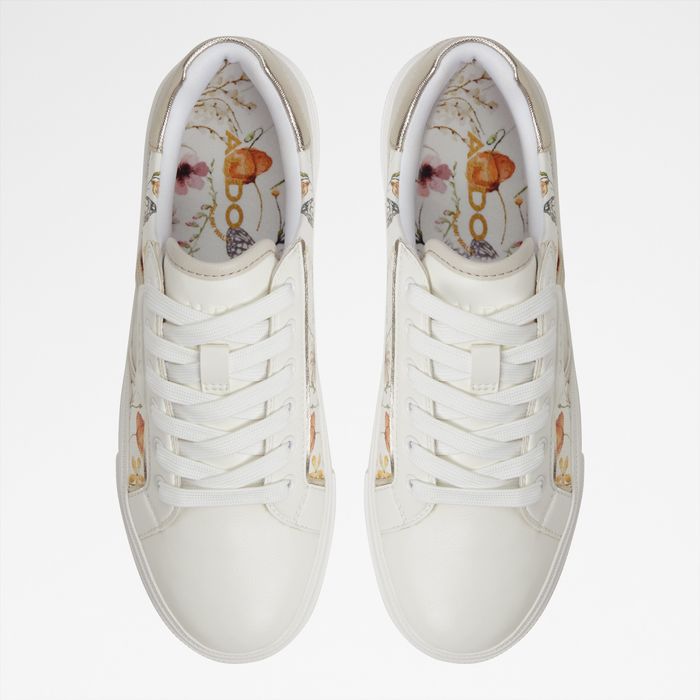 Zapatillas planas en blanco - ONIRASEEN