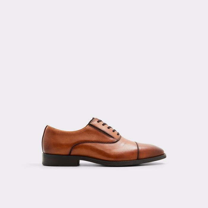 Sapatos clássicos em pele cognac - PAXLEY