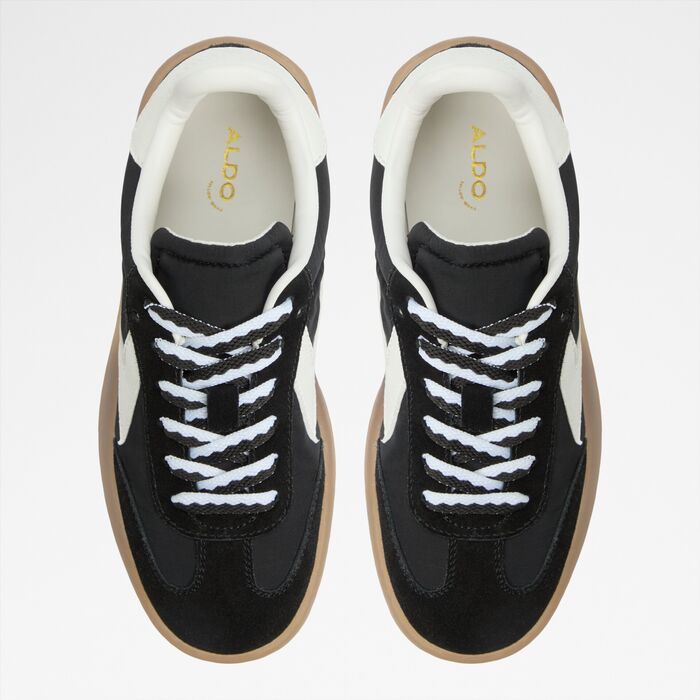 Zapatillas planas en negro - RETROSTEP