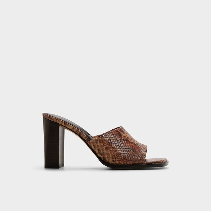 Mules en marrón, tacón bloque - RE-SOPHIA