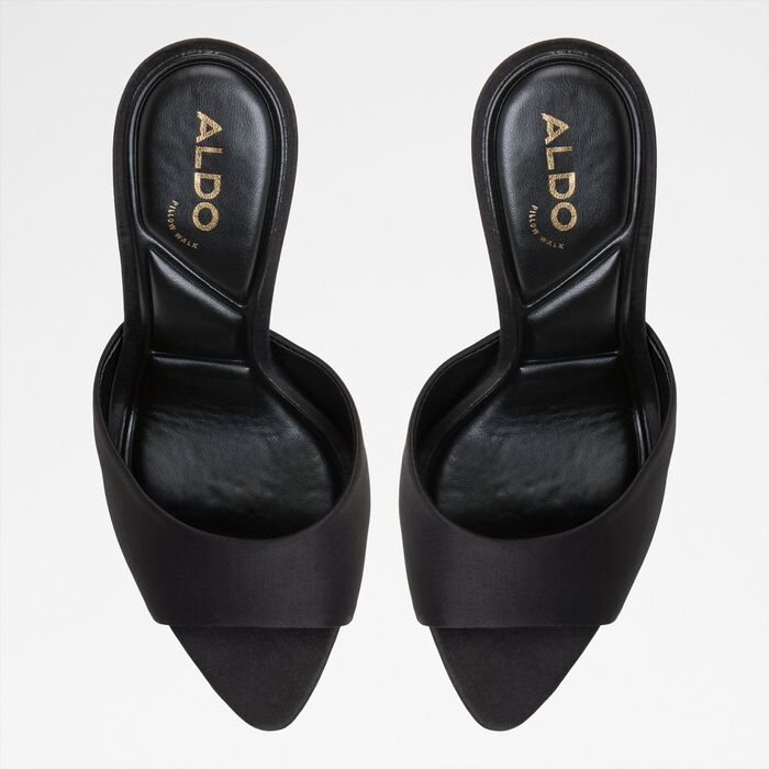 Sandalias en negro, tacón embudo - RYLEA