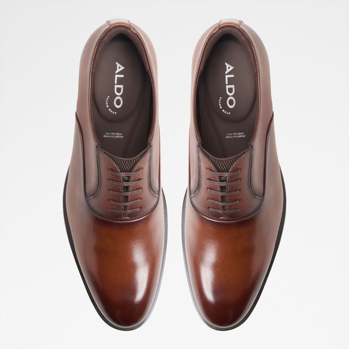 Sapatos clássicos em pele cognac - SANTINO