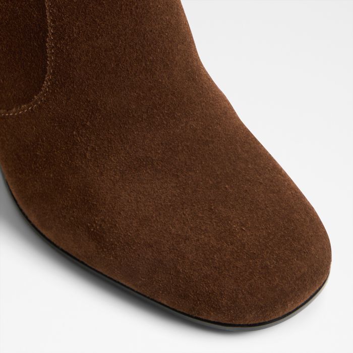 Botas de cano alto em pele castanho, salto em bloco - SELINE
