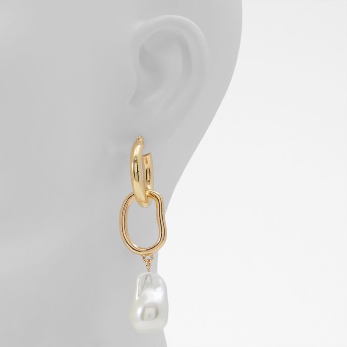 Pendientes largos en oro - SLOANNE
