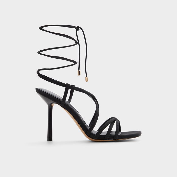 Sandalias en negro, tacón de aguja - TALYIA